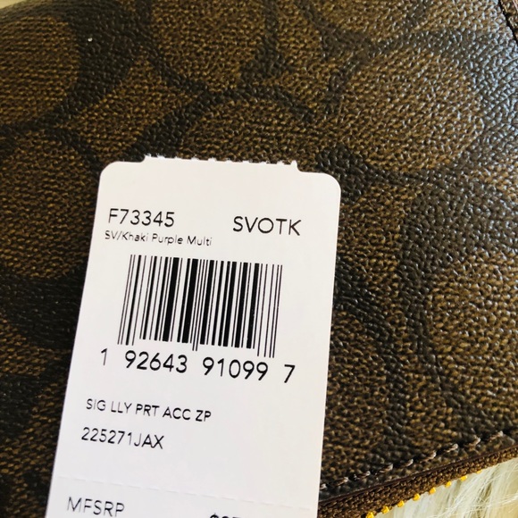 NWT Coach Signature Cherry zip around wallet - Picture 6 of 6